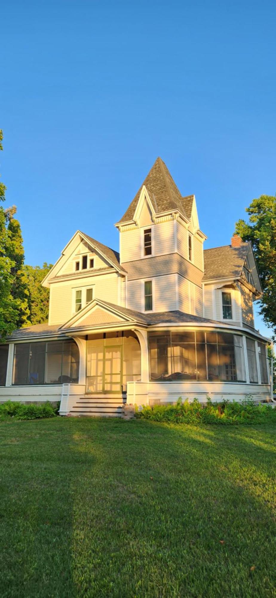Oaklawn Inn Menomonie Bagian luar foto